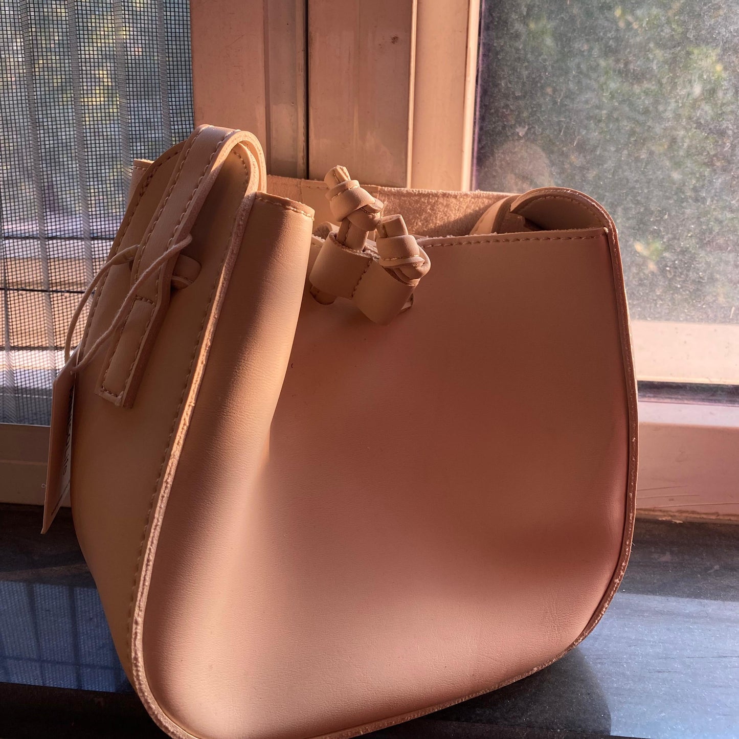MINISO Soft Knot Bucket Bag